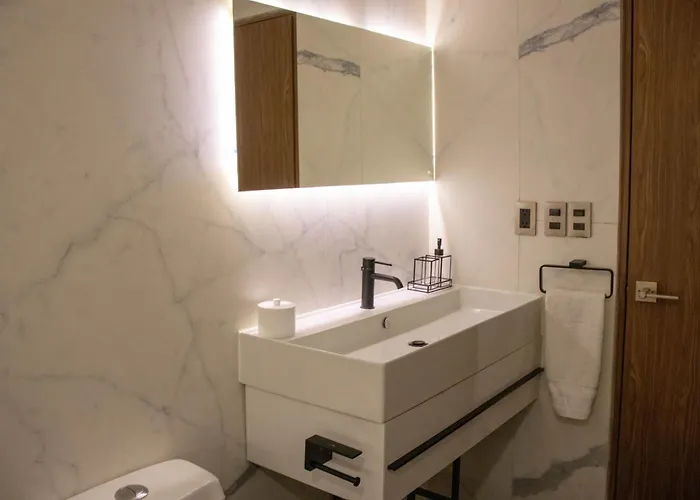 Elegant In The Heart Of Napoles * Mexiko-Stadt